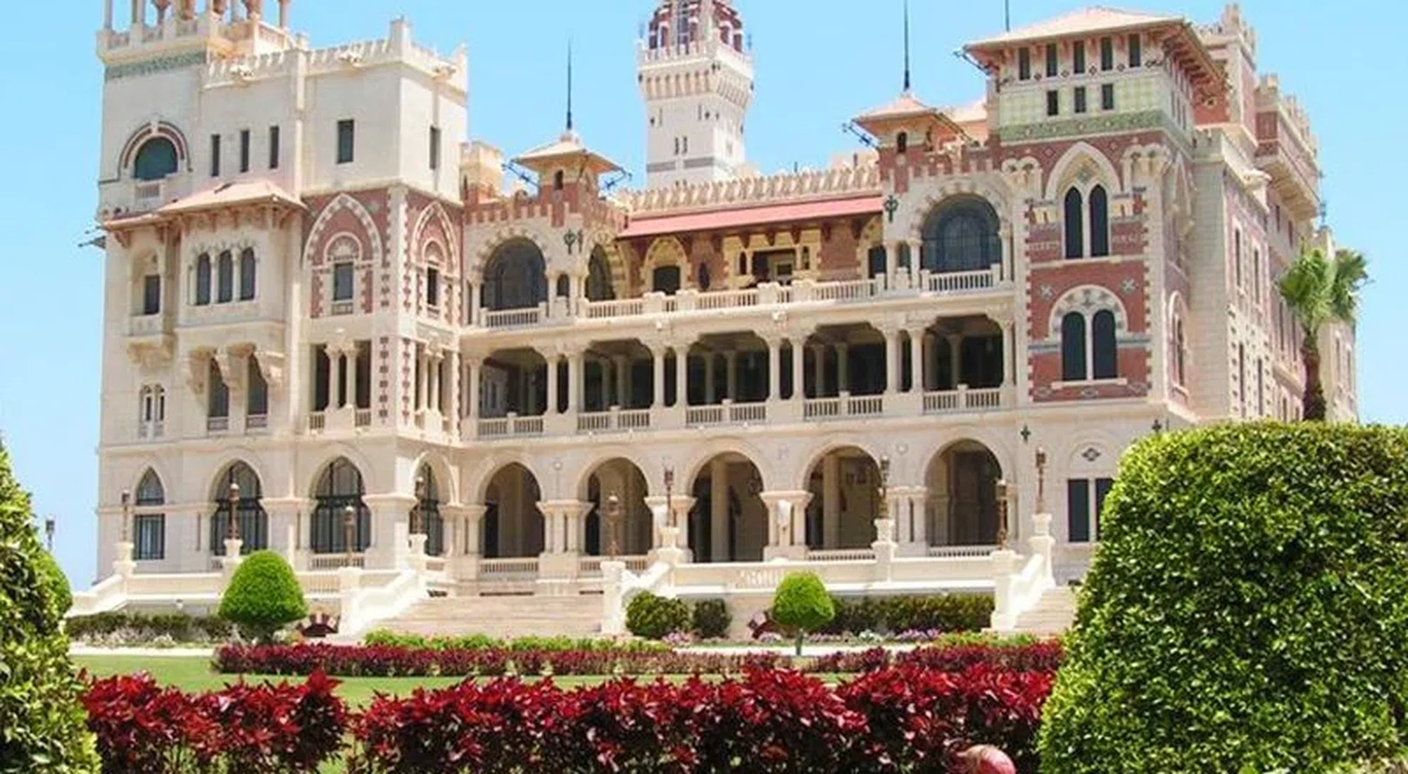Palacio Montazah